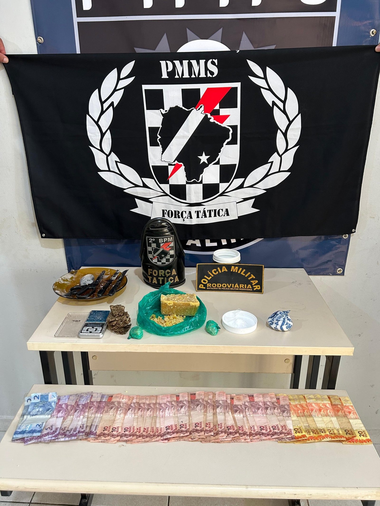 Flagrante na rodoviária de Três Lagoas: traficante tenta escapar, mas é detido