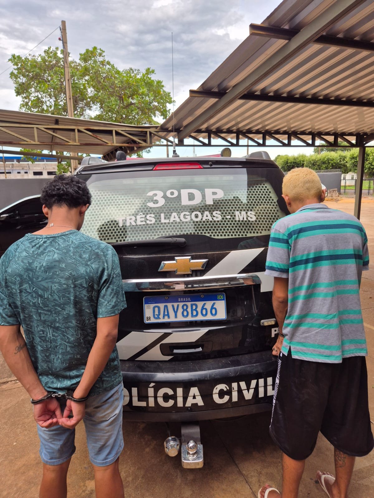 Ação da Polícia Civil no Novo Oeste prende dois por tráfico de drogas