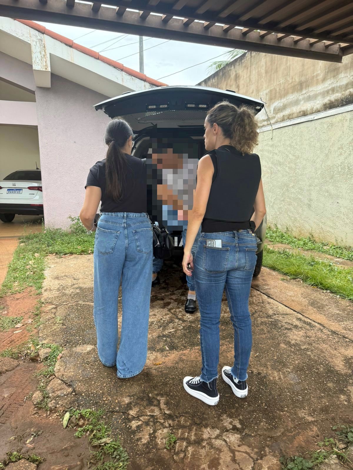 Homem é detido pela Polícia Civil por violência doméstica, lesão e ameaça