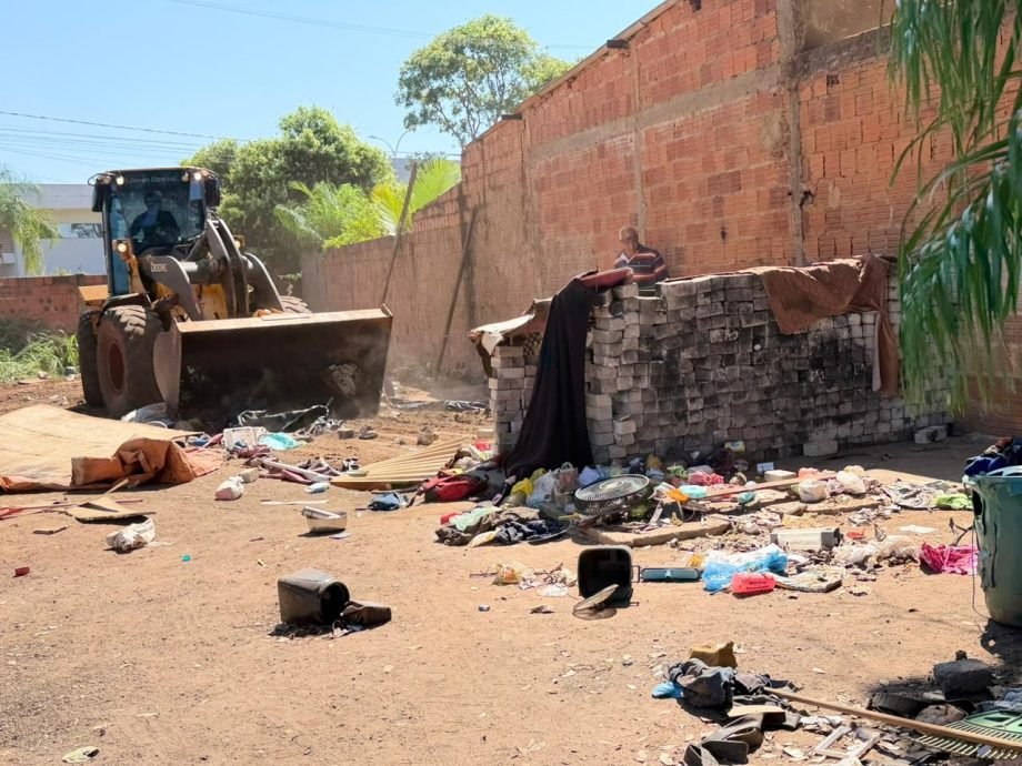 Prefeitura de Três Lagoas promove ação integrada de reestruturação e limpeza no Centro POP