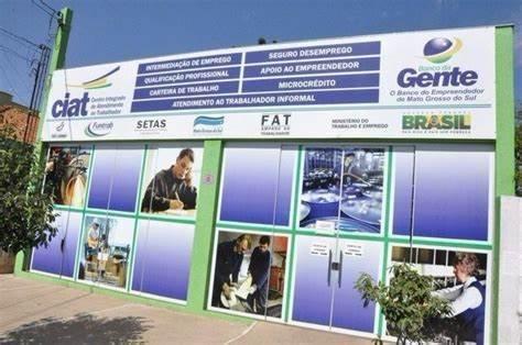 Casa do Trabalhador oferece 120 vagas de emprego nesta semana