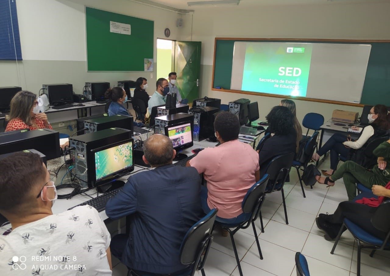 SED amplia rede de apoio presencial ao ensino médio EJA a distância em MS