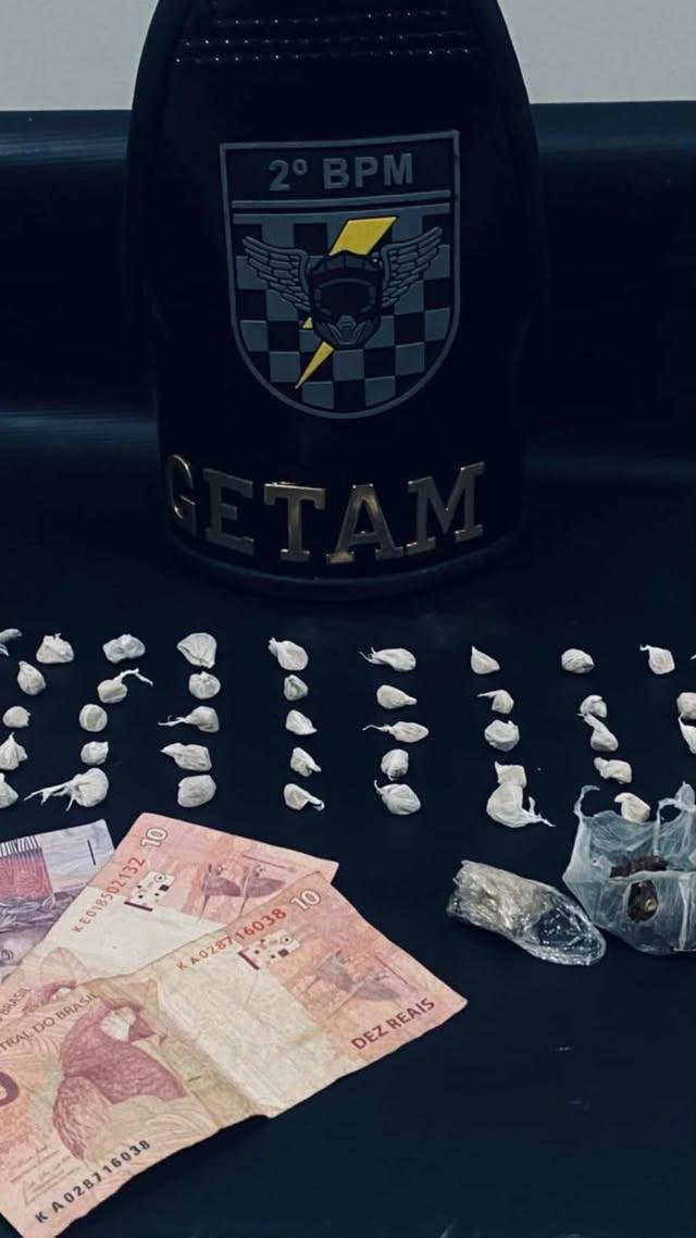GETAM apreende drogas embaladas para venda em residência denunciada por tráfico em Três Lagoas