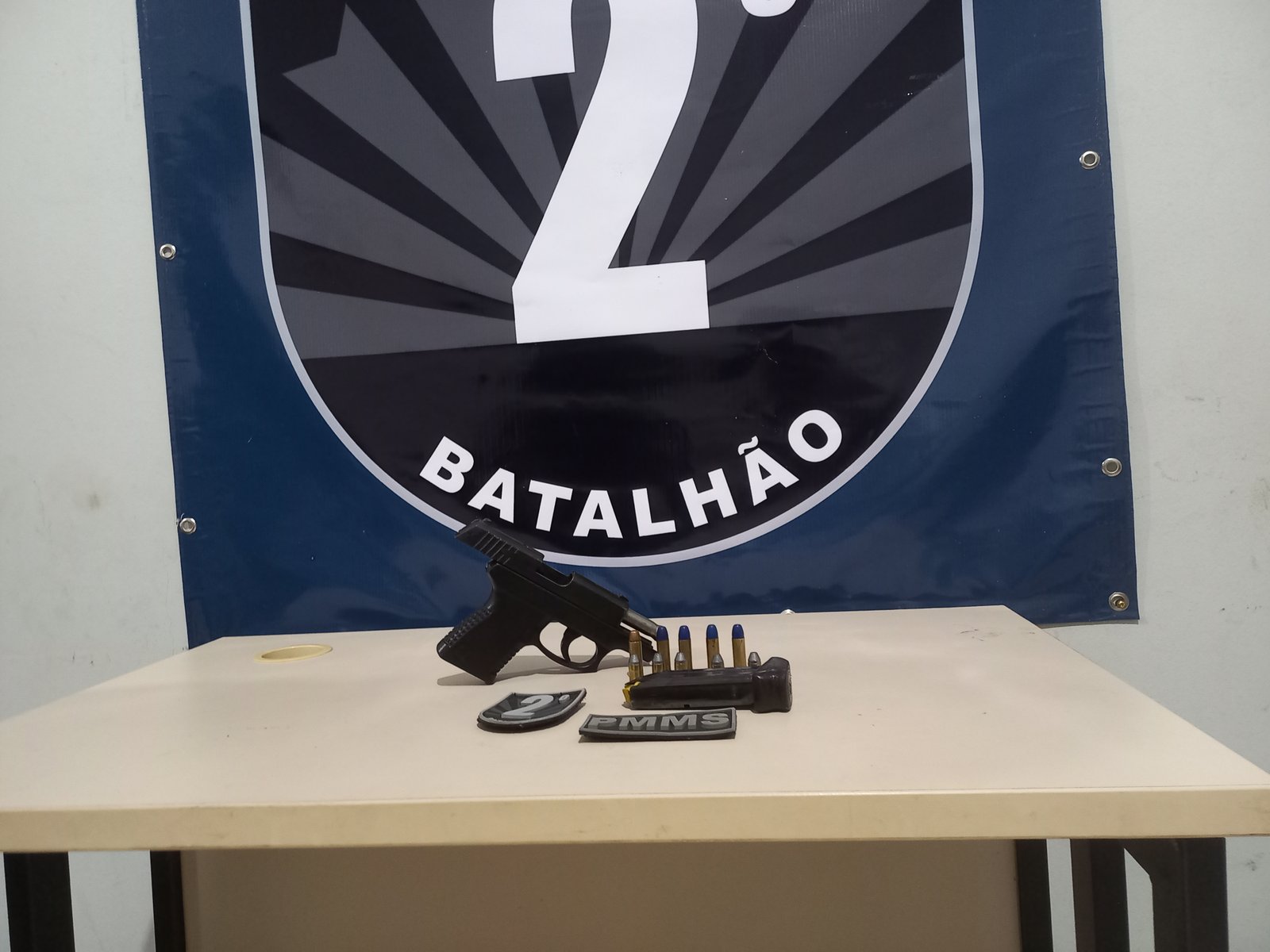 Homem é detido por ameaçar cunhado com arma em Três Lagoas