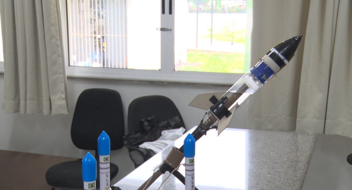 IFMS de Três Lagoas se destaca em competição nacional de lançamento de foguetes