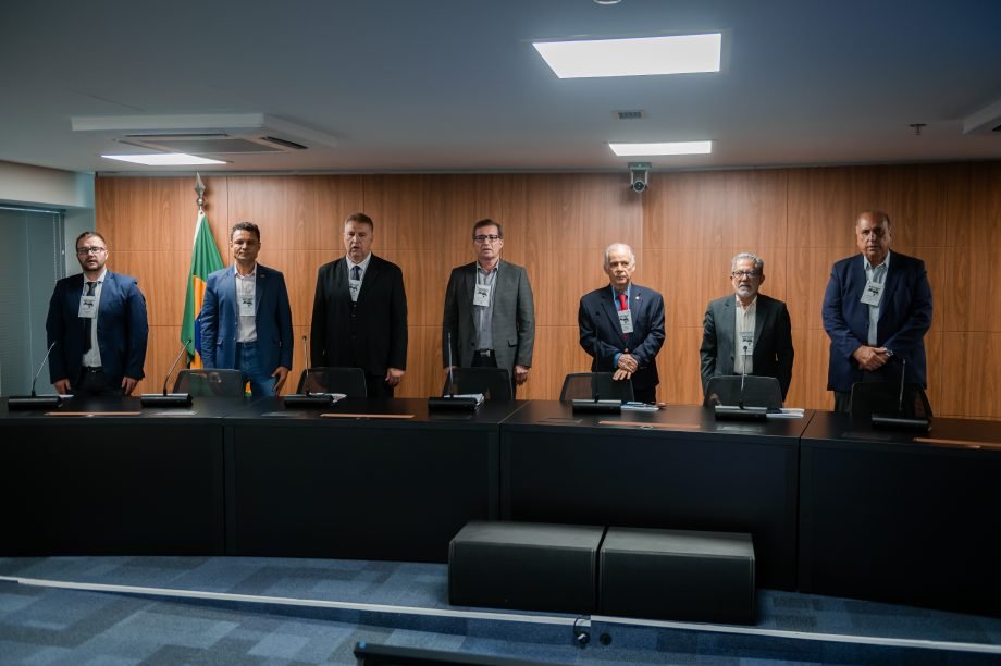 Prefeito Dr. Cassiano Maia participa de encontro nacional de prefeitos e lideranças municipais em Brasília