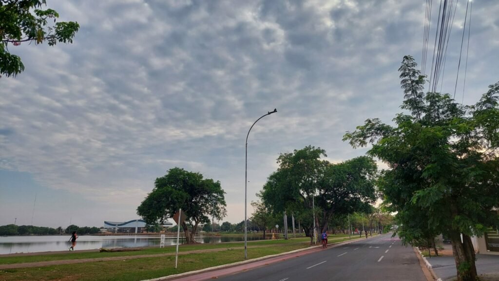 Frente fria persiste e Três Lagoas terá quinta-feira com tempo nublado e temperaturas amenas