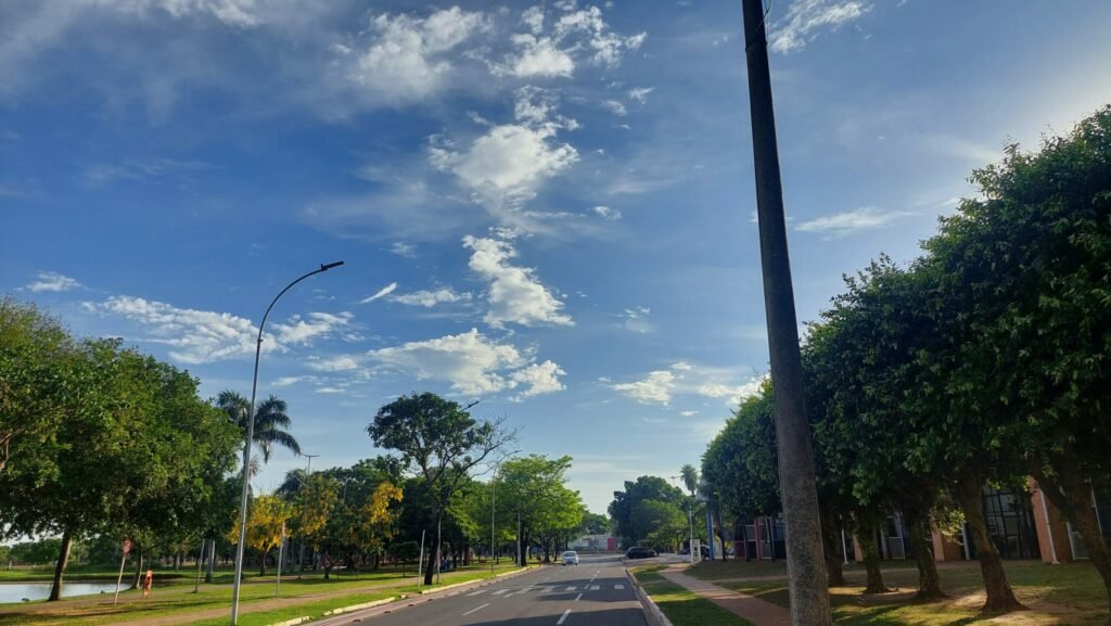 Sábado de calor intenso em Três Lagoas: Prepare-se!