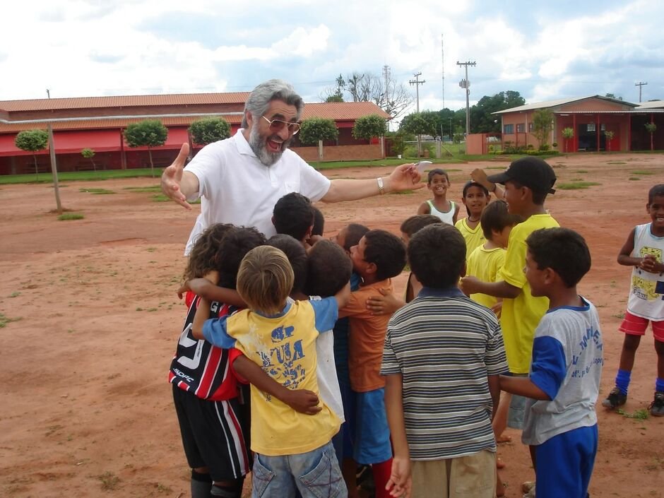 Comunidade de Três Lagoas se mobiliza para manter Irmão Armando na cidade