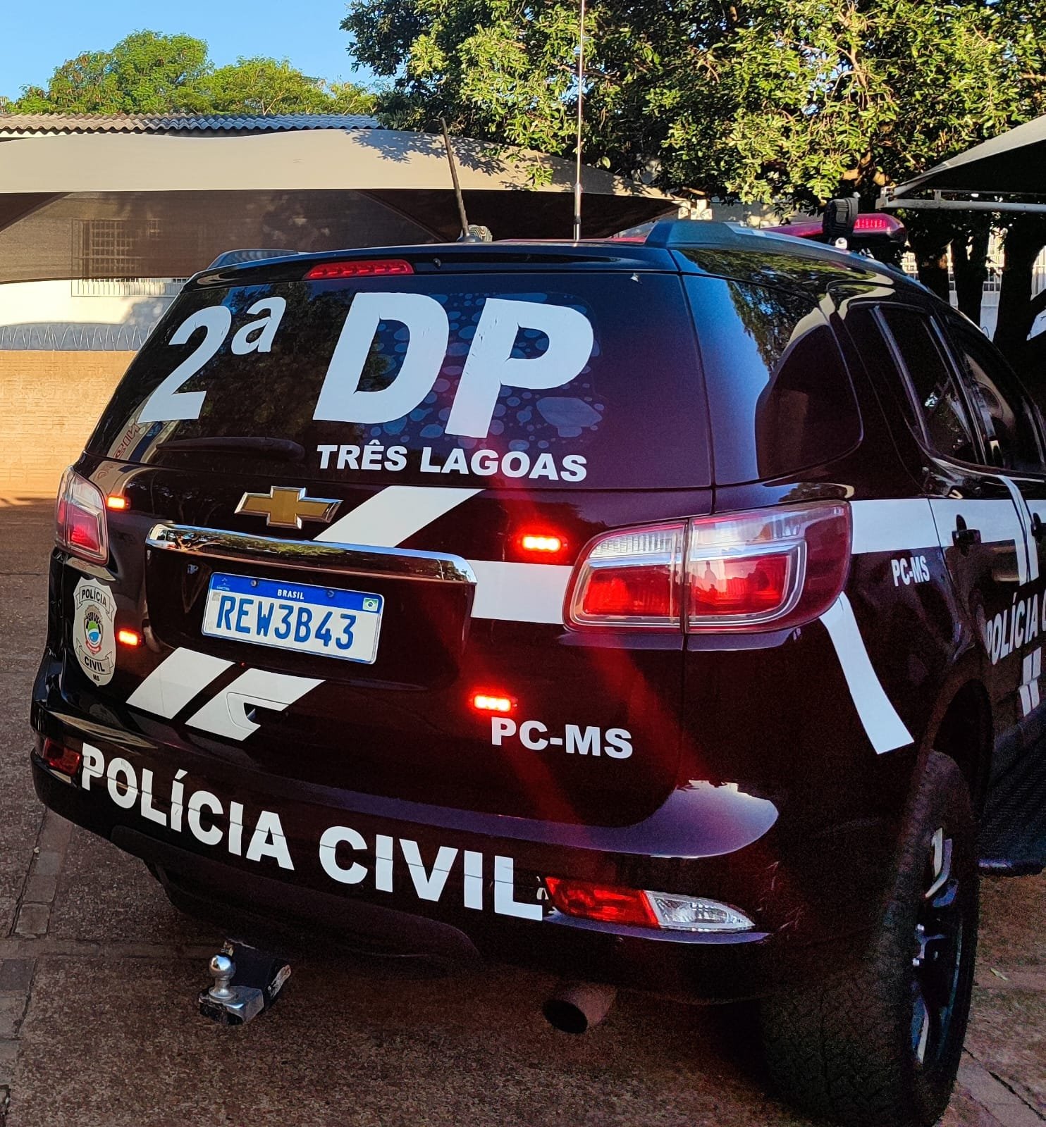 Homem é detido pela Polícia Civil por envolvimento com tráfico de drogas