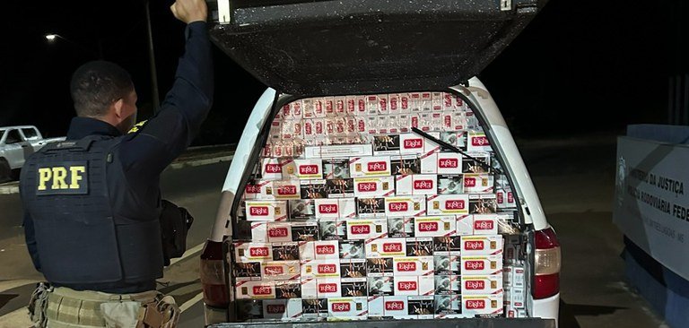 PRF Confisca 13 Mil Maços de Cigarro em Três Lagoas, MS