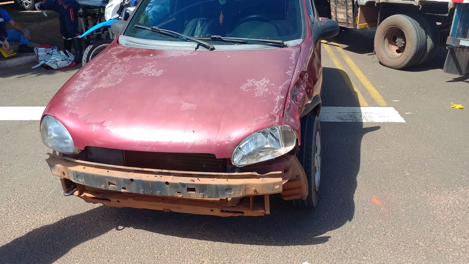 Colisão entre carro e moto aciona equipes de resgate no Jardim Morumbi, Três Lagoas