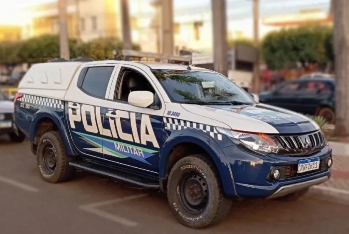 Mulher ataca a mãe e tenta ferir policial, sendo detida em Três Lagoas