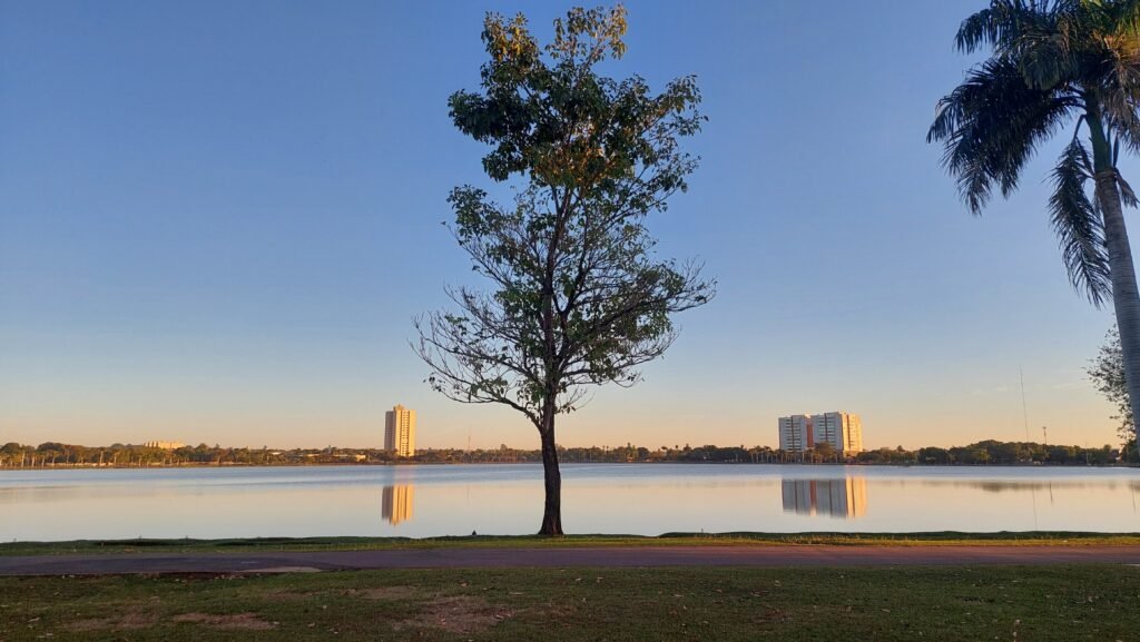 Três Lagoas terá domingo abafado com possibilidade de chuvas isoladas
