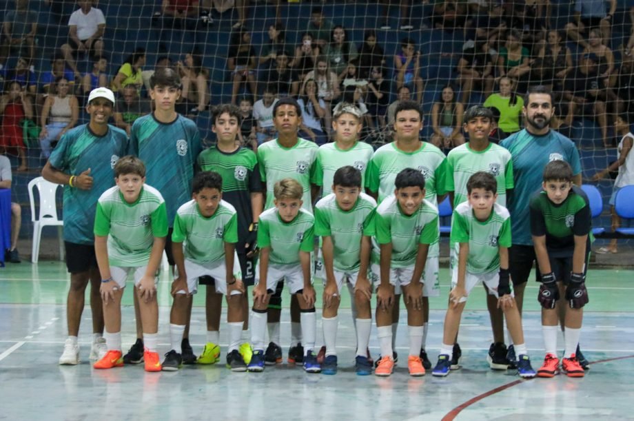 Escola Batista Semear Triunfa e Conquista o Futsal Masculino nos JETs 2026 em Três Lagoas